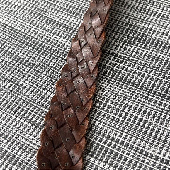 John Varvatos Braided Brown Leather Belt  Hand Made in Italy Great Condition - Picture 7 of 9
